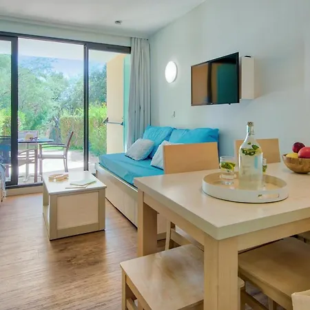 Aparthotel Pierre & Les Parcs De Grimaud