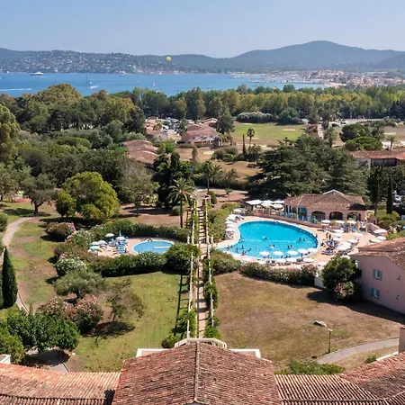 Résidence Pierre&vacances Les Parcs De Aparthotel Grimaud