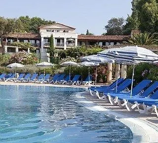 Aparthotel Résidence Pierre&vacances Les Parcs De 3*
