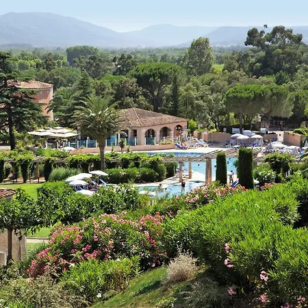 Pierre & Les Parcs De 3*